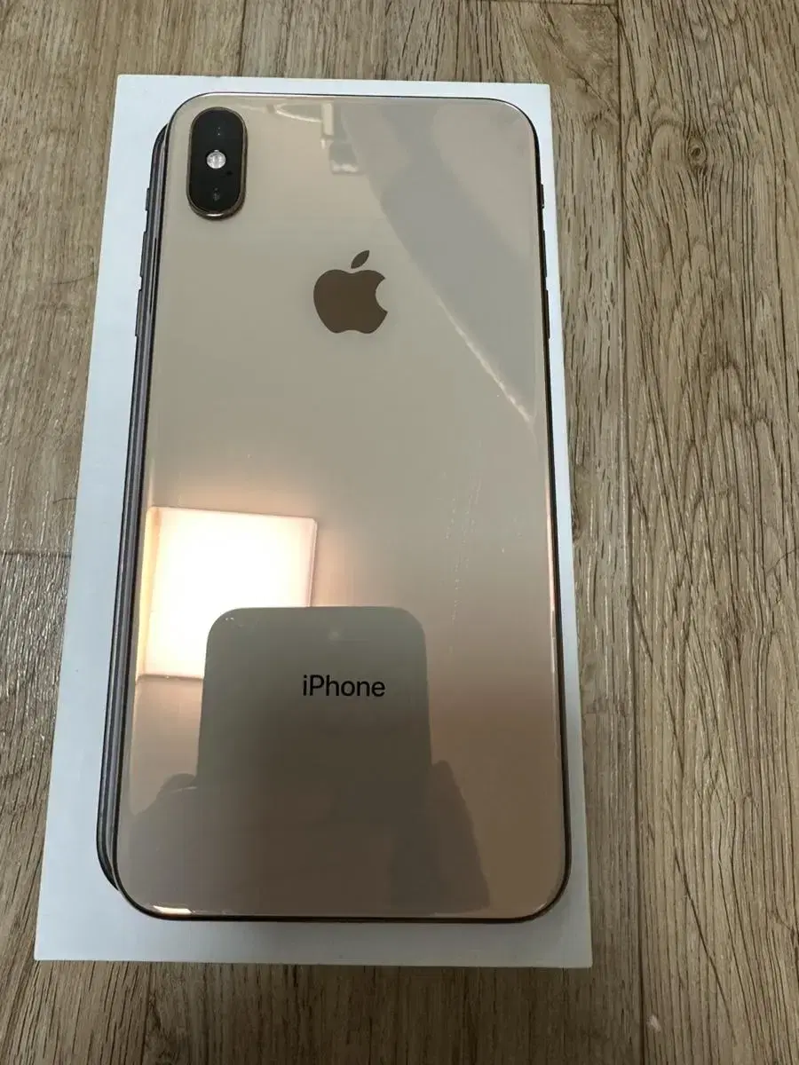 아이폰 xs max 64기가 골드 A급 정상 해지폰